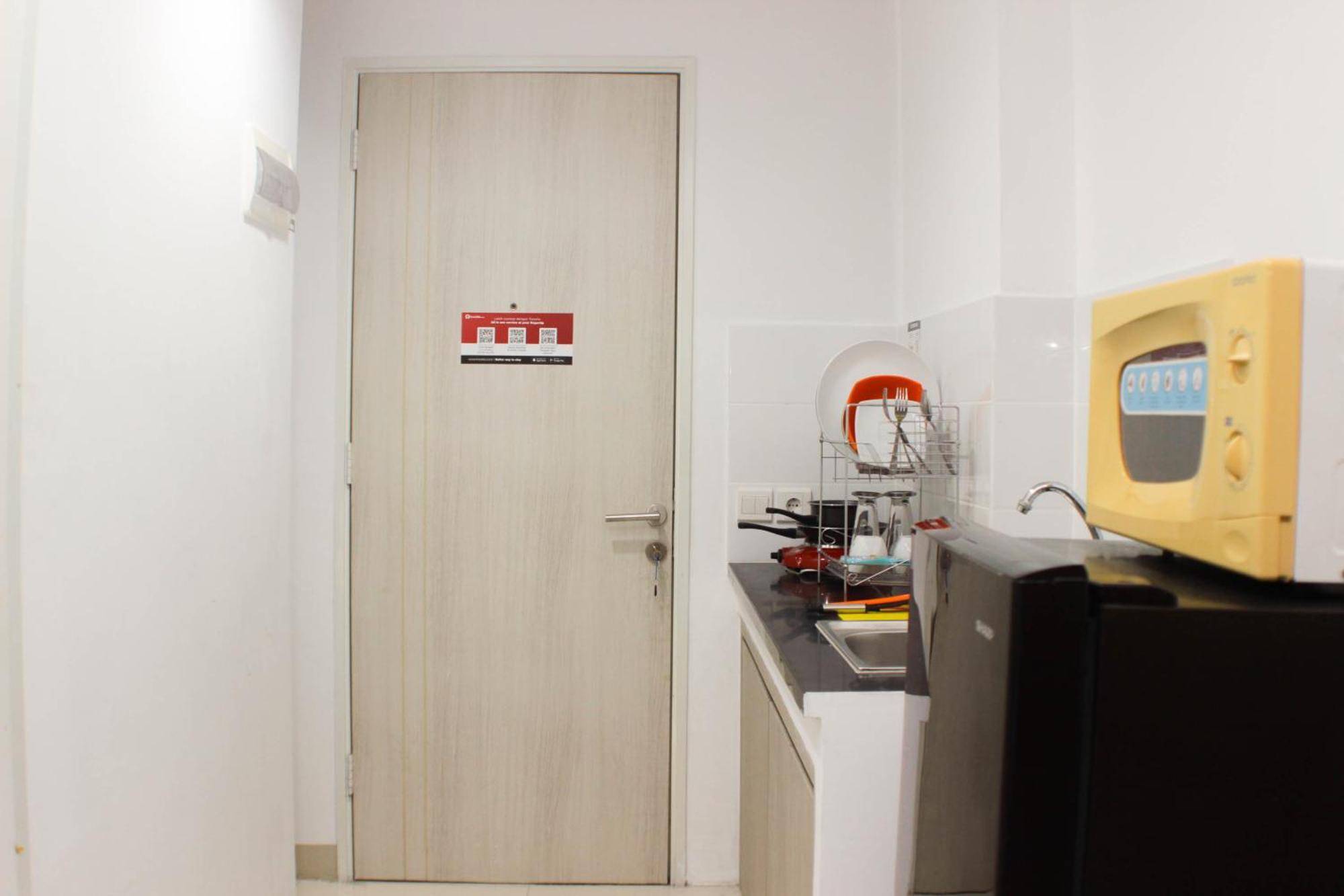 Elegant At Azalea By Travelio Apartemen